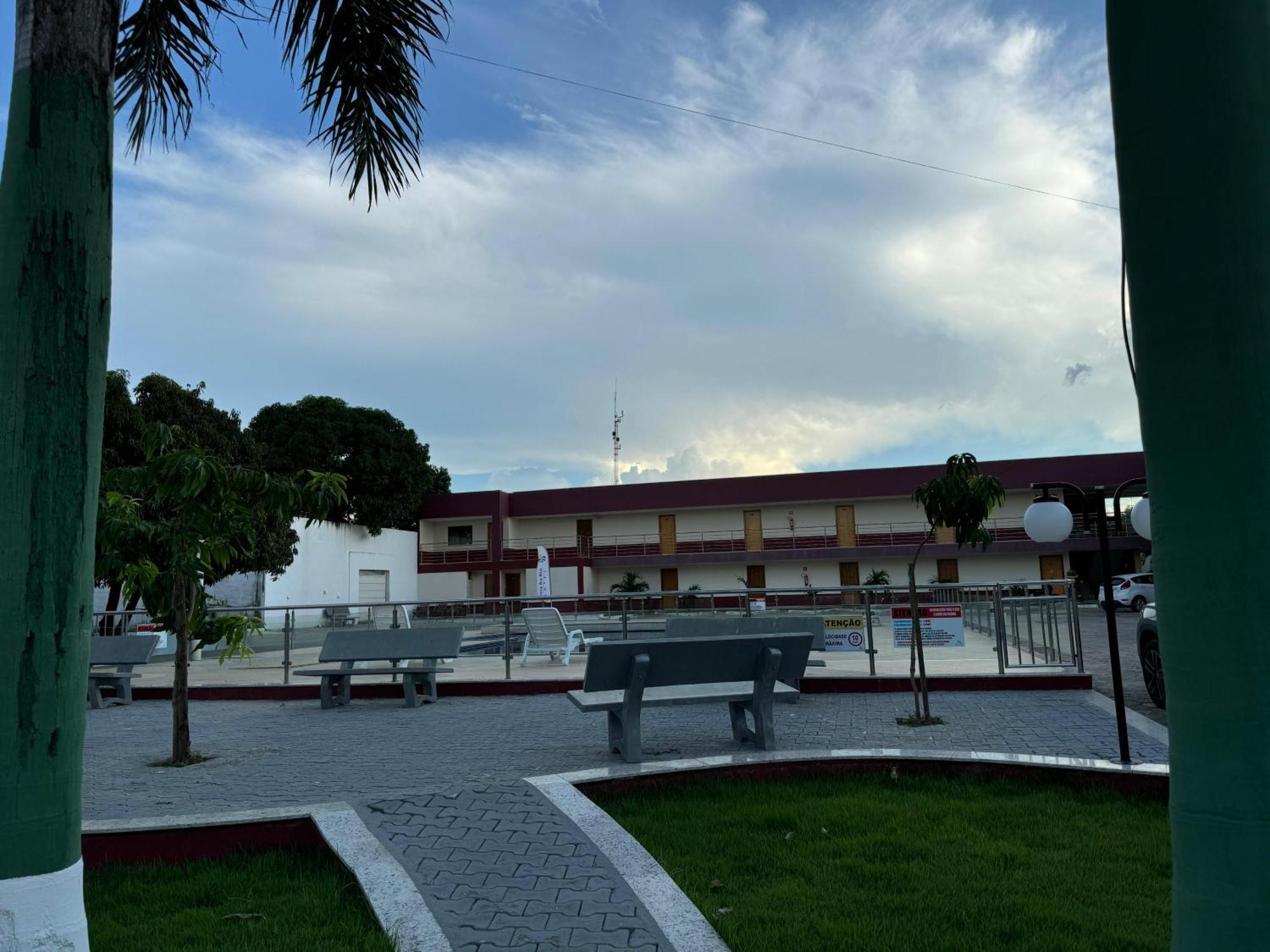 Hotel Serra Do Rio Ibotirama Екстер'єр фото